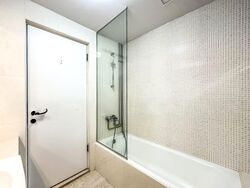 Garden Apartment (D10), Apartment #594177851